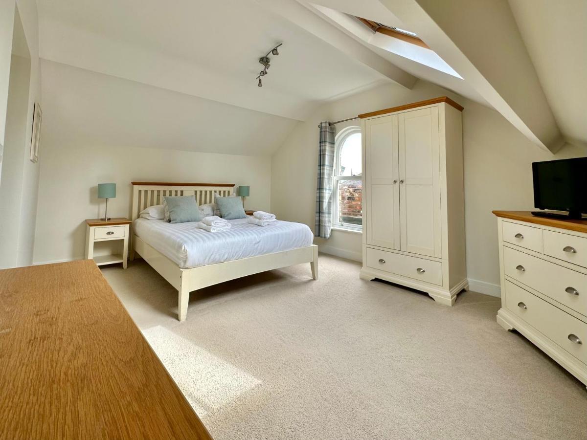 Apartamento 7 Bluebridge Court With Free Parking *