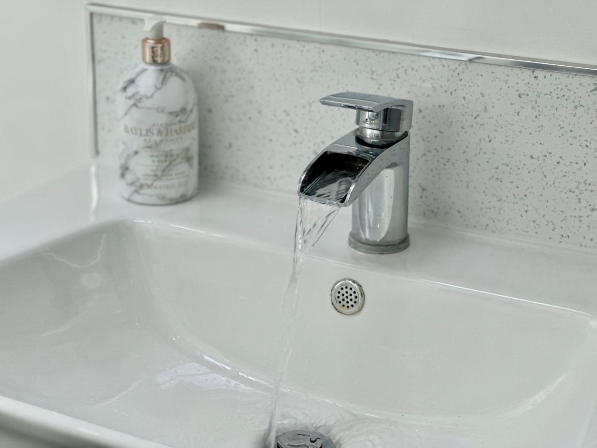 7 Bluebridge Court With Free Parking Apartamento York