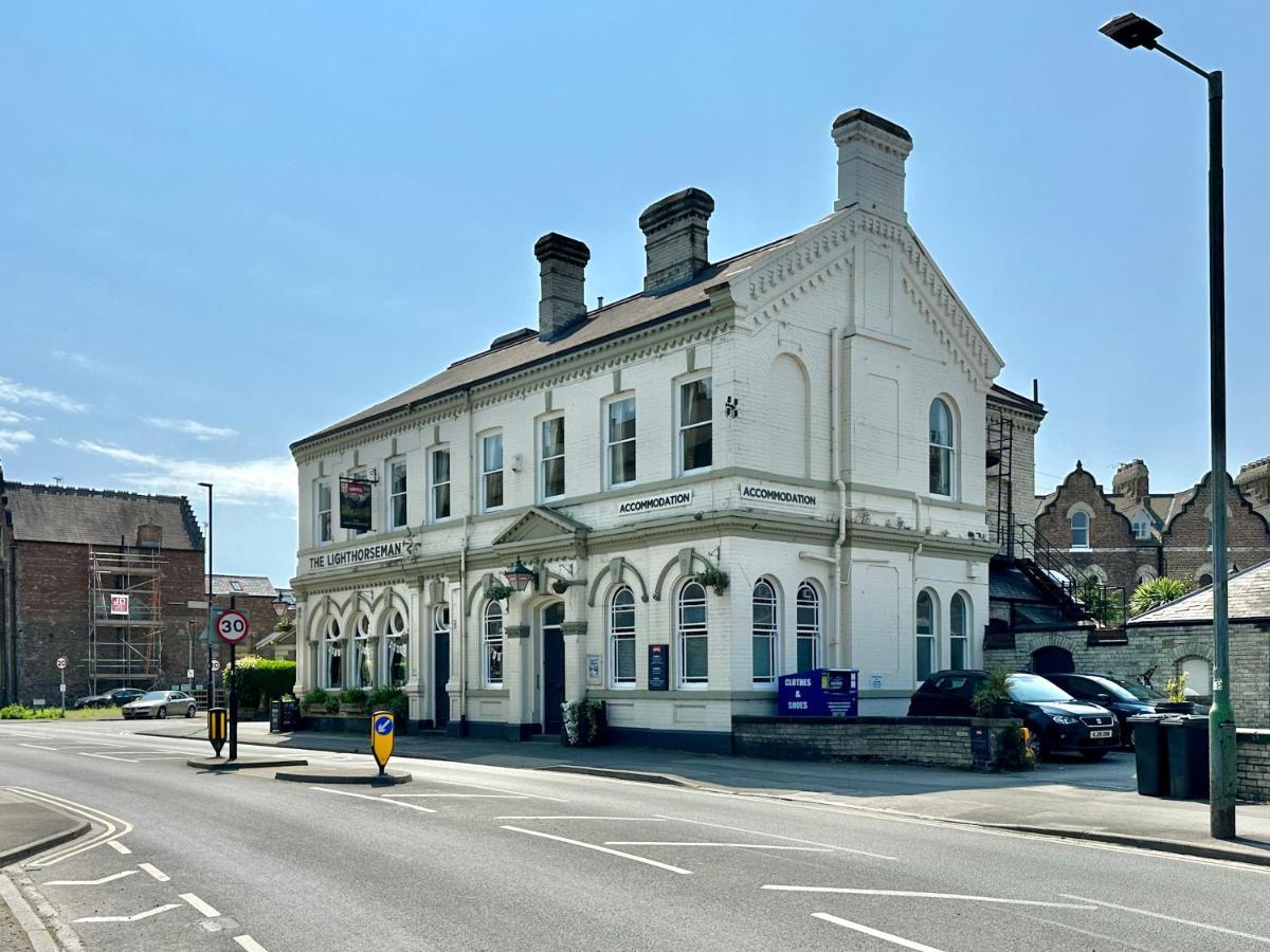7 Bluebridge Court With Free Parking * York